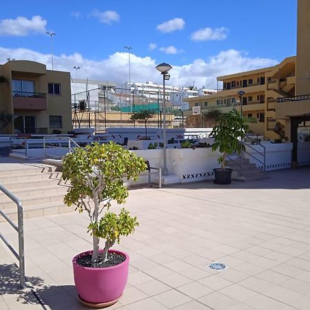Firstline Apartment Los Cristianos Арона Екстериор снимка
