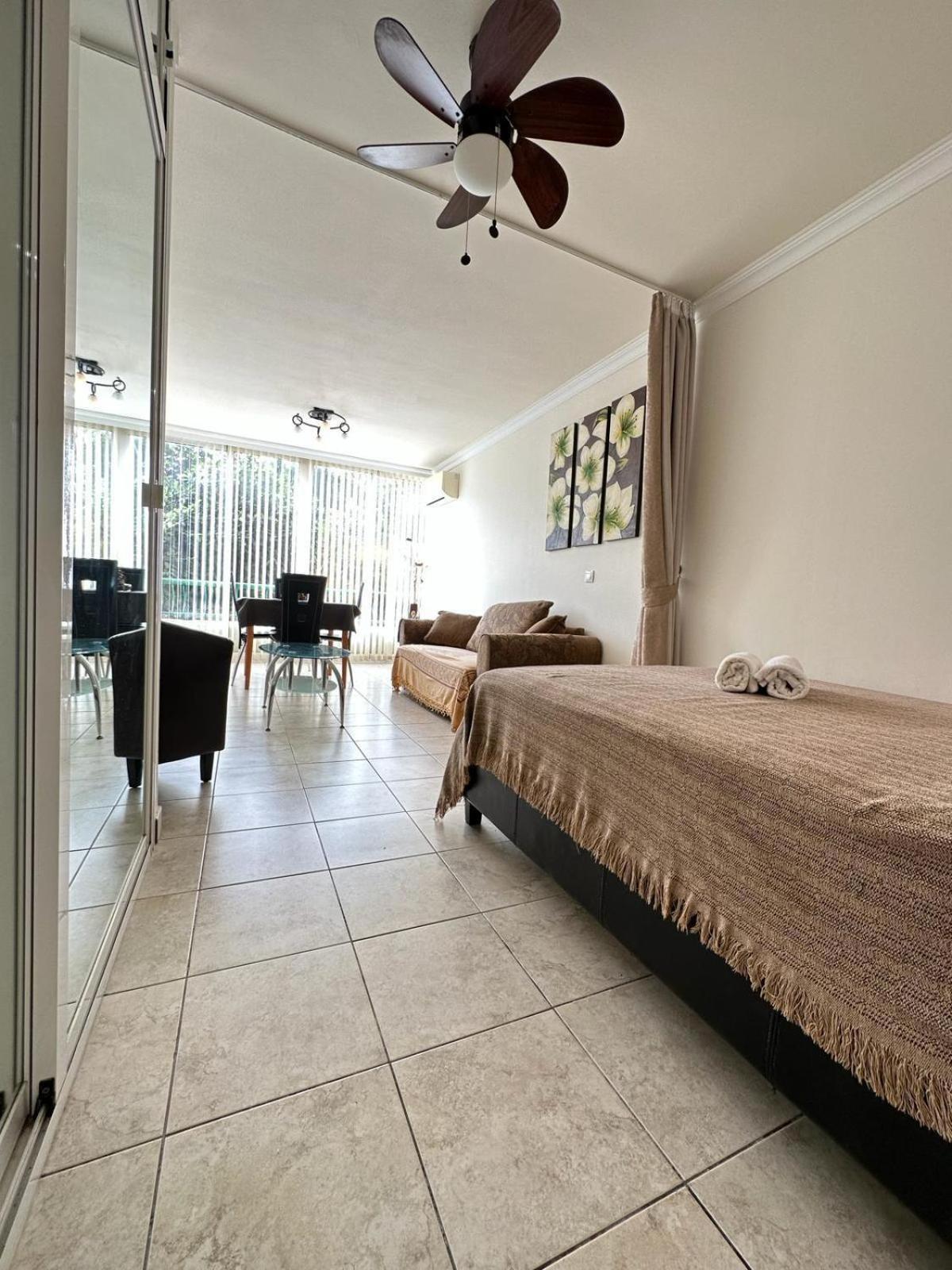 Firstline Apartment Los Cristianos Арона Екстериор снимка